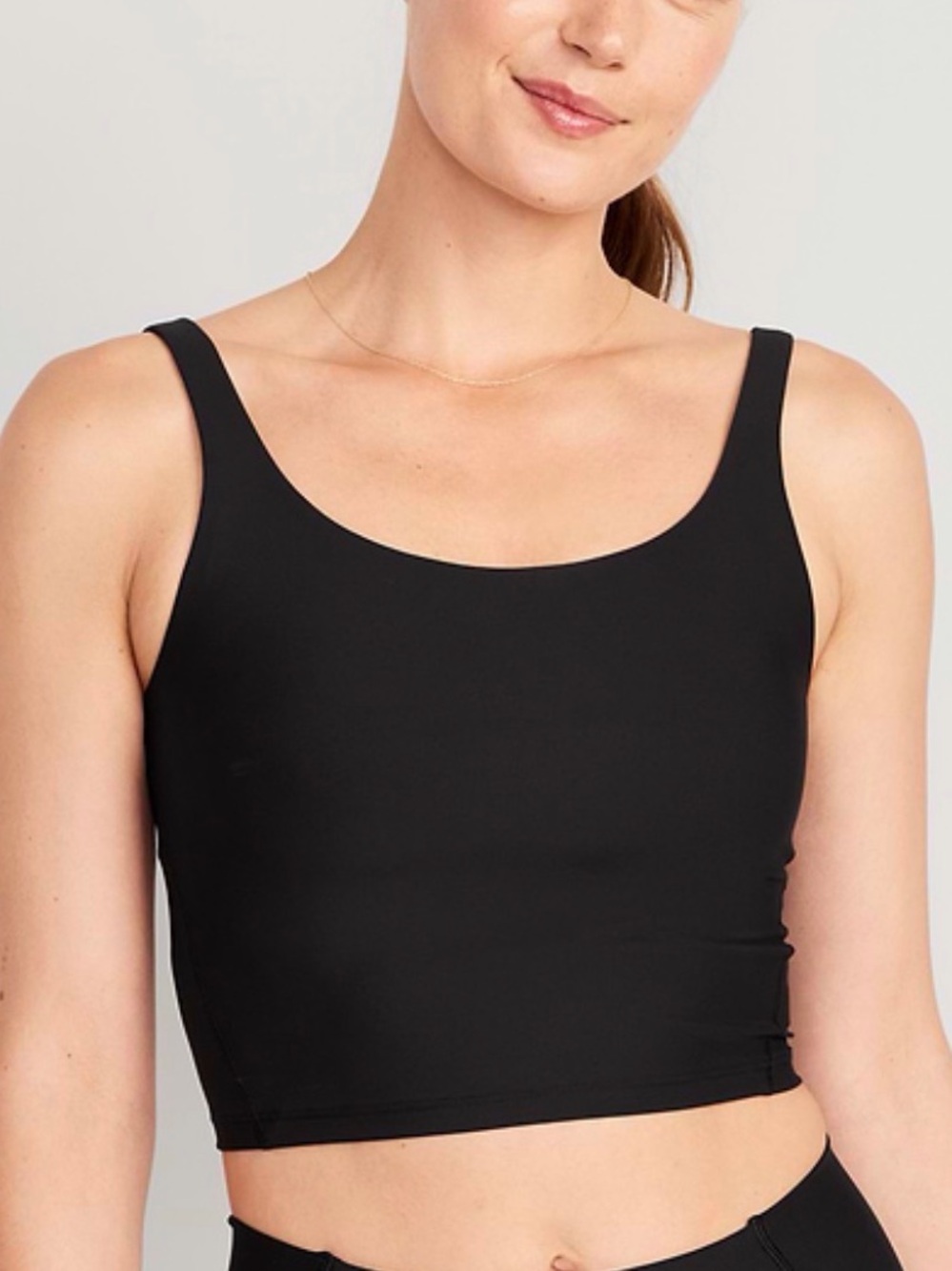 NWT Old Navy Long Line Light Support Powersoft Workout Top in Black